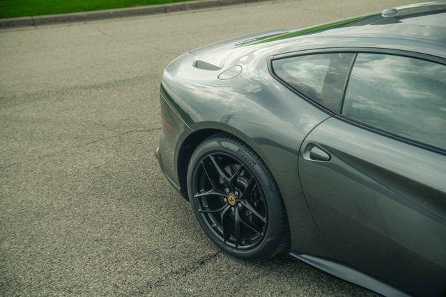 Used 2015 Ferrari F12 Berlinetta RWD image 39