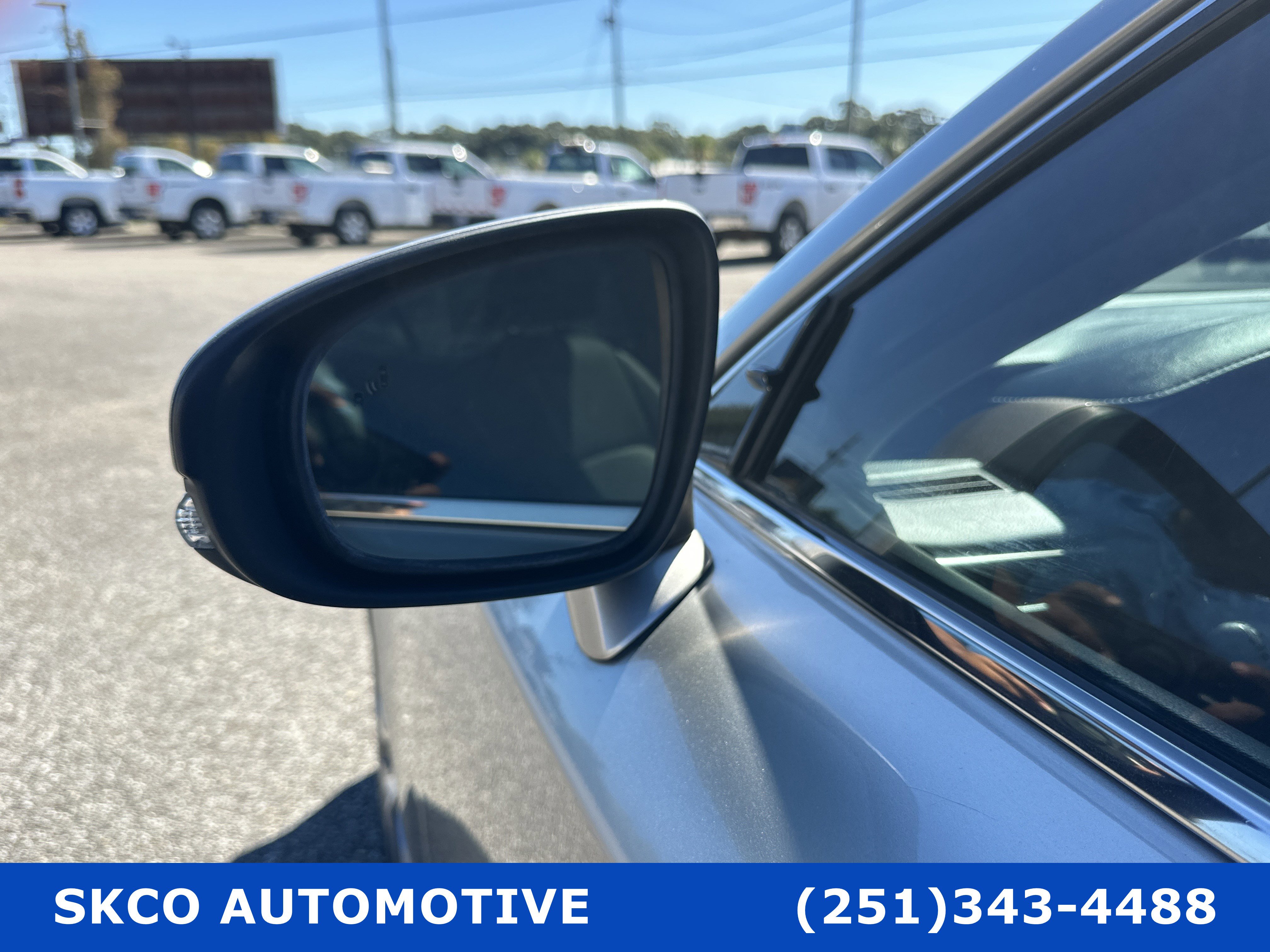 Used 2018 Lexus IS 300 w/ Accessory Package 2 RWD image 10