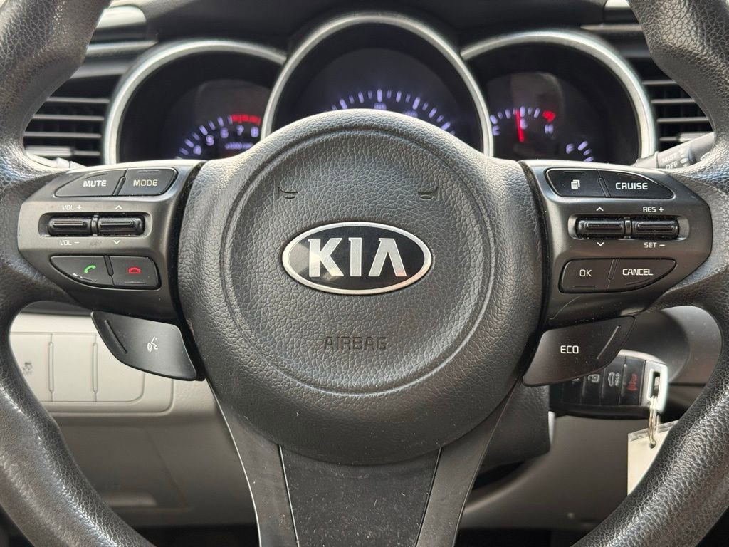 Used 2015 Kia Optima LX FWD image 12