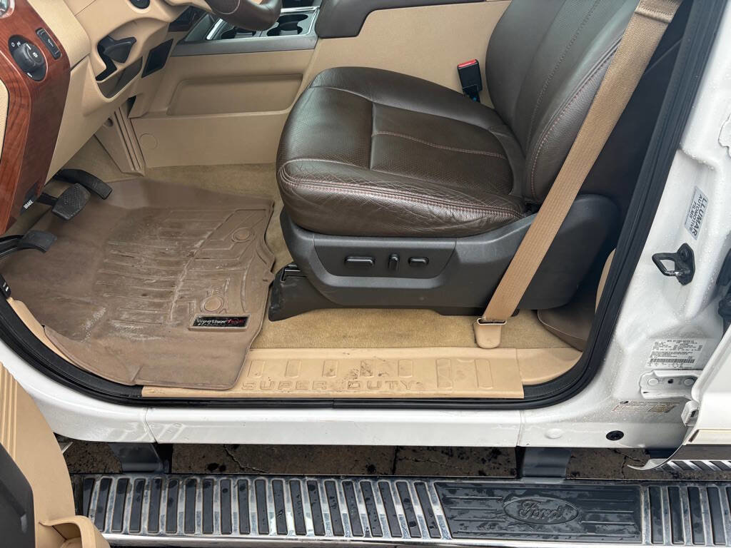 Used 2016 Ford F350 King Ranch w/ King Ranch w/Chrome Package AWD/4WD image 15