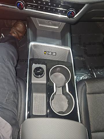 New 2026 Chevrolet Equinox LT w/ Convenience Package II image 16