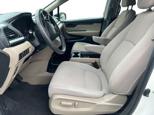 Used 2018 Honda Odyssey LX image 10