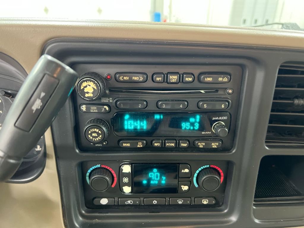 Used 2004 GMC Yukon SLT w/ 1SD Preferred Equipment Group image 13