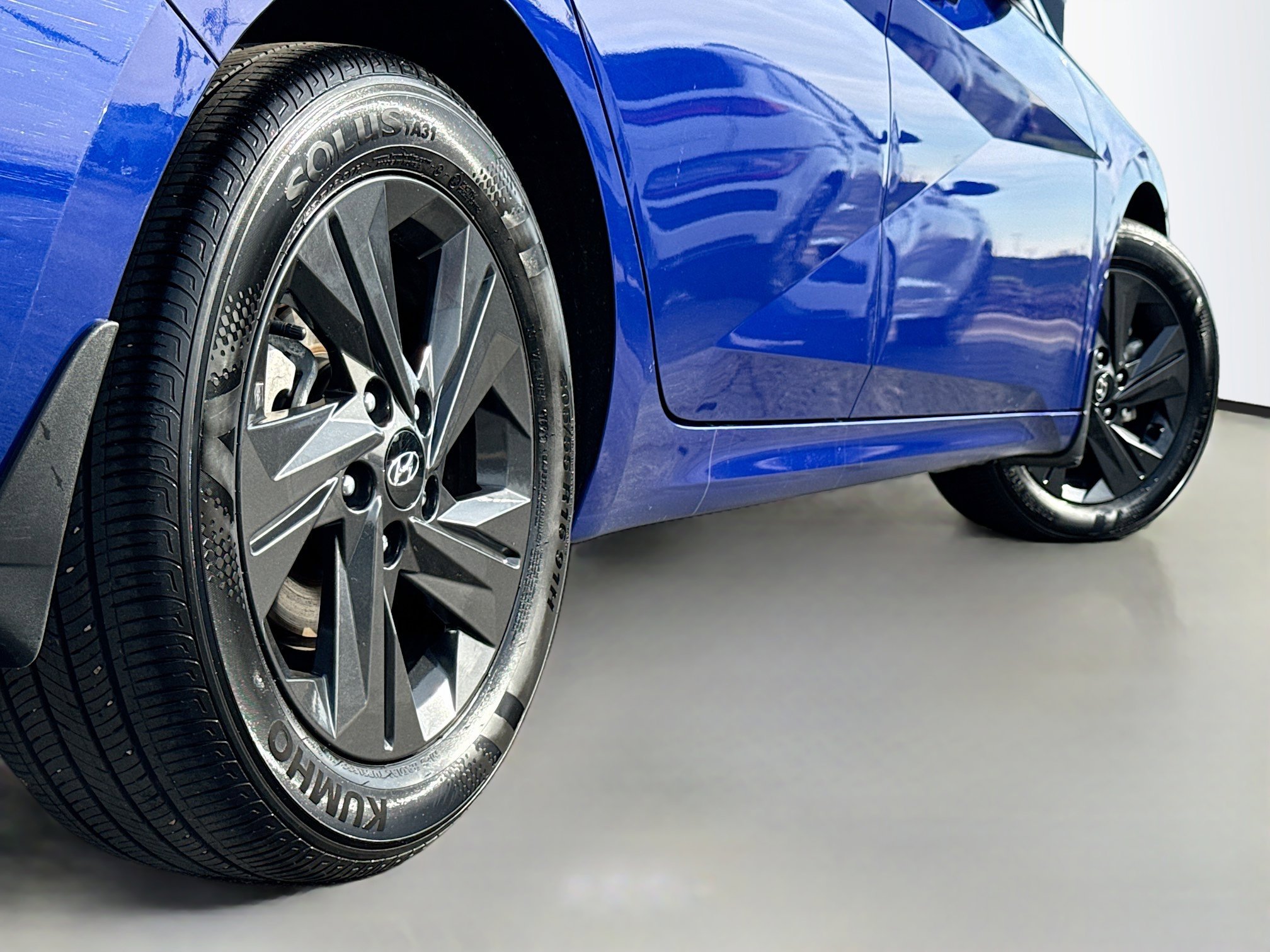 Certified 2023 Hyundai Elantra SEL image 15