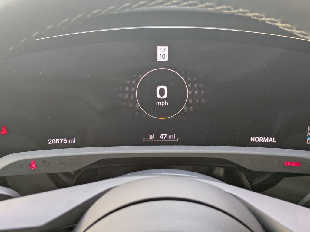 Used 2021 Porsche Taycan image 26