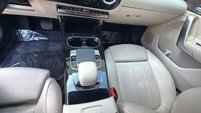 Used 2020 Mercedes-Benz A 220 w/ Premium Package image 15