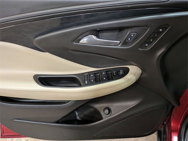 Used 2018 Buick Envision Essence image 14