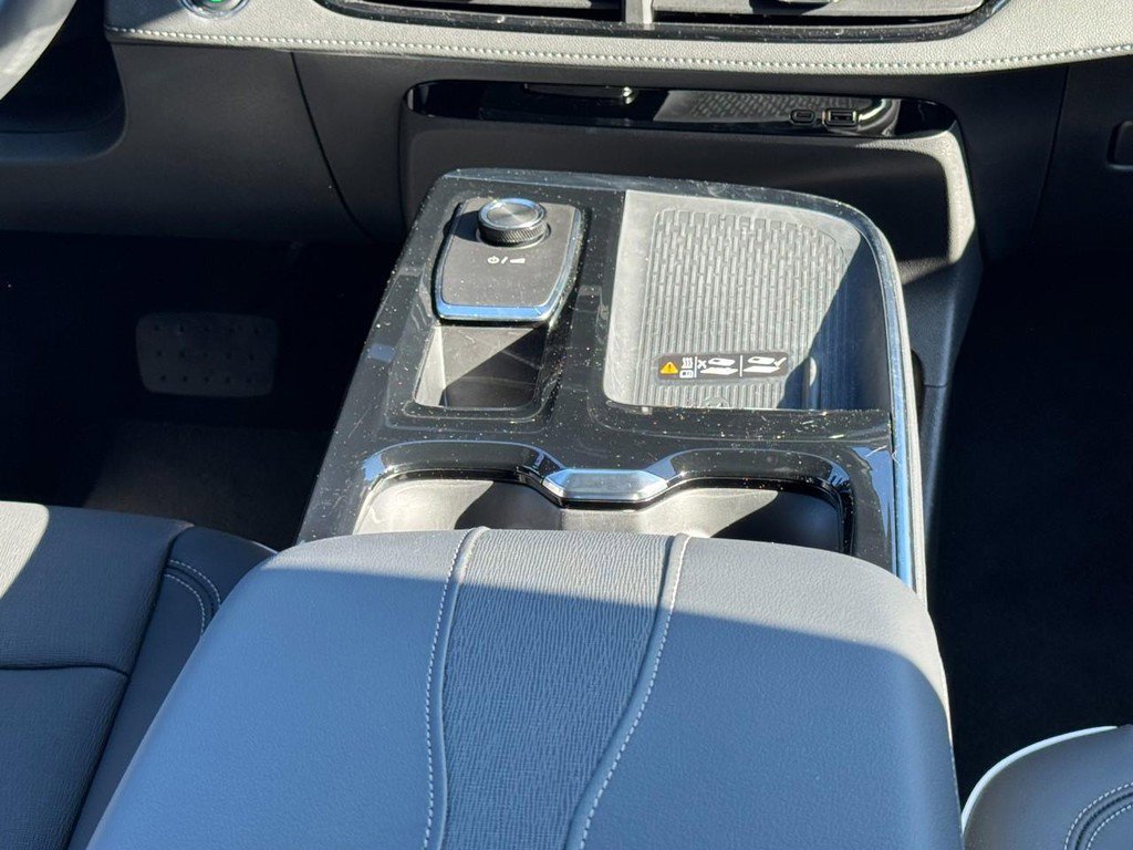 New 2026 Buick Enclave Preferred w/ Power Package image 9