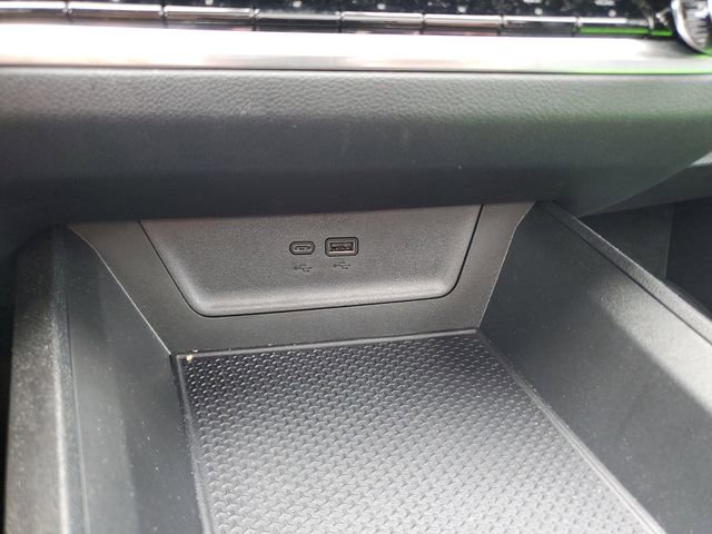 New 2026 Chevrolet Equinox RS w/ Convenience Package III image 31