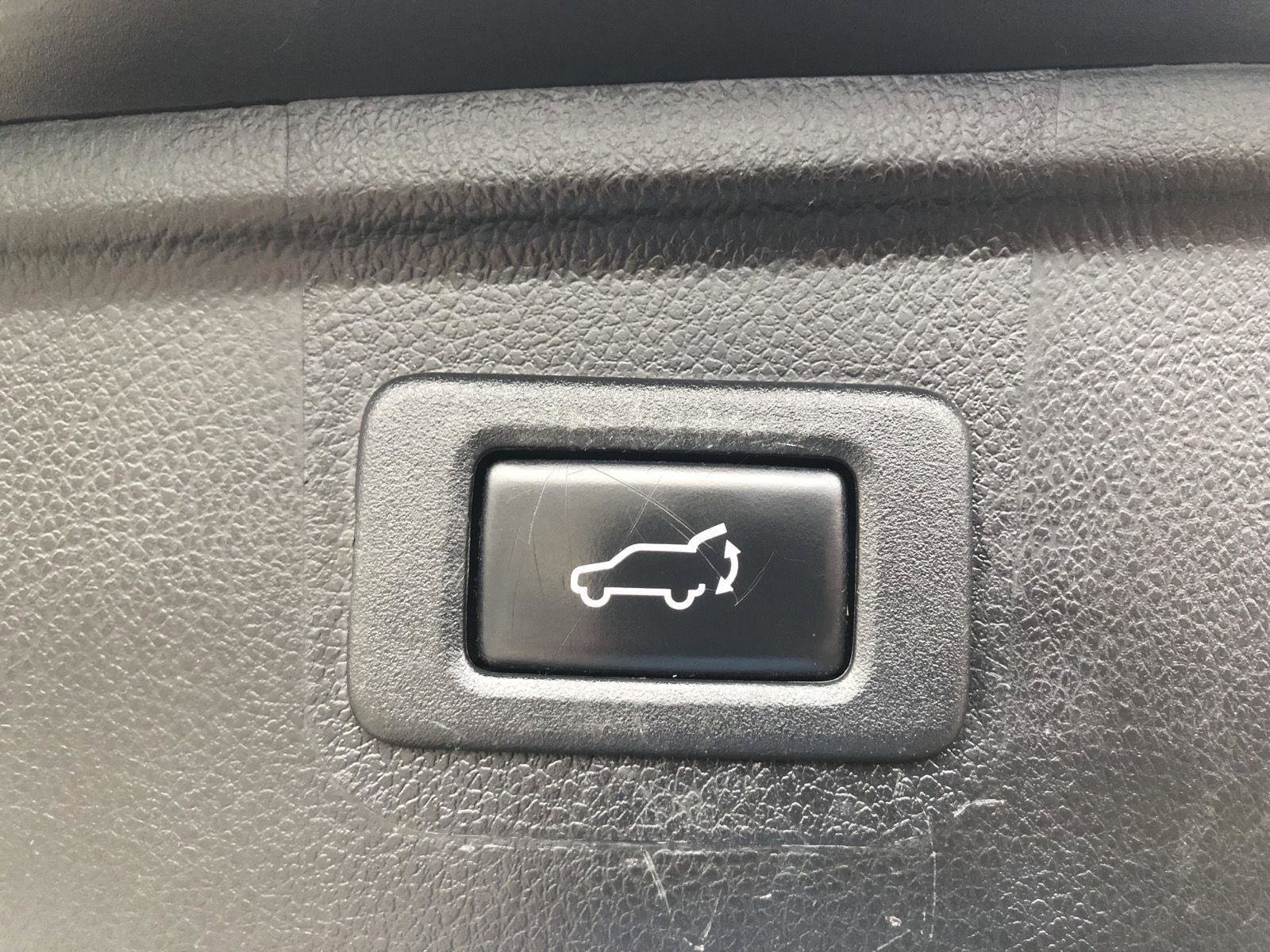 Used 2019 Subaru Outback 2.5i Limited AWD/4WD image 10