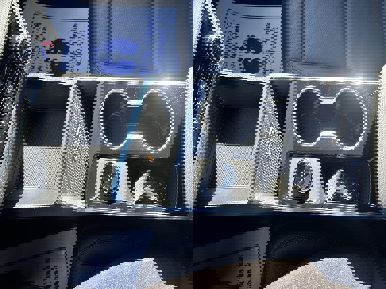 New 2026 Chevrolet Equinox LT w/ Convenience Package II image 23