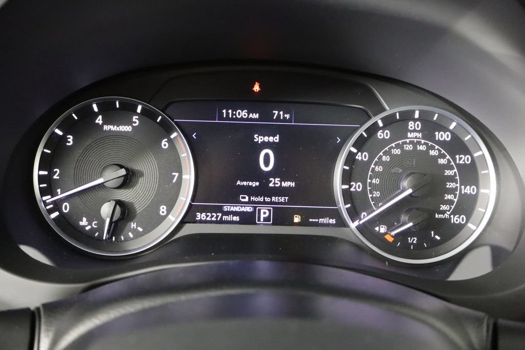 Used 2023 INFINITI QX50 Luxe FWD image 11