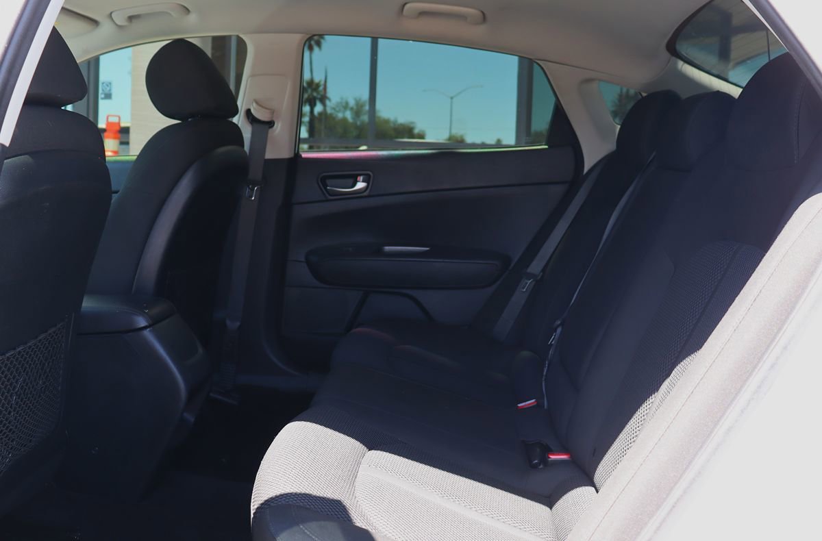 Used 2020 Kia Optima LX FWD image 29