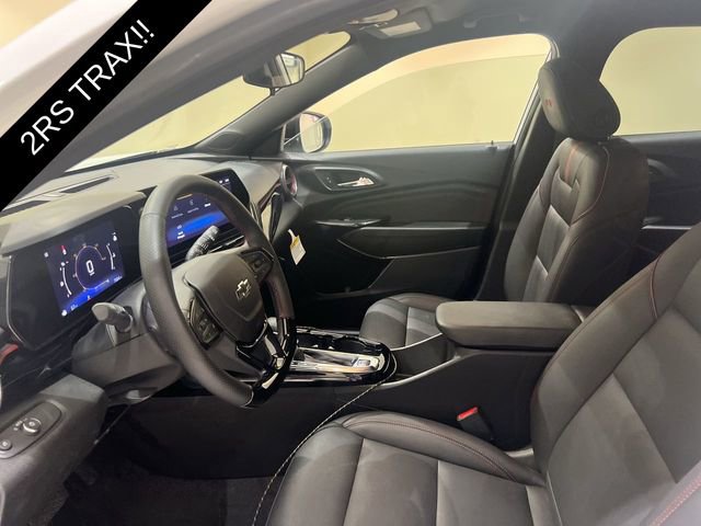 Certified 2025 Chevrolet Trax RS image 17
