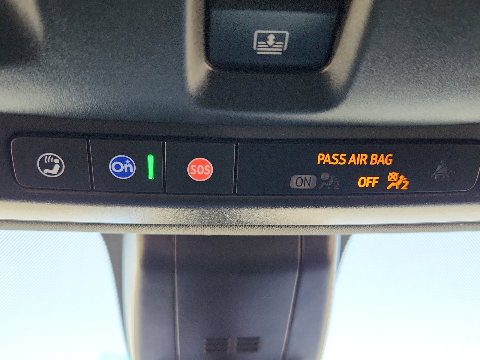 Used 2022 Chevrolet Suburban High Country image 16