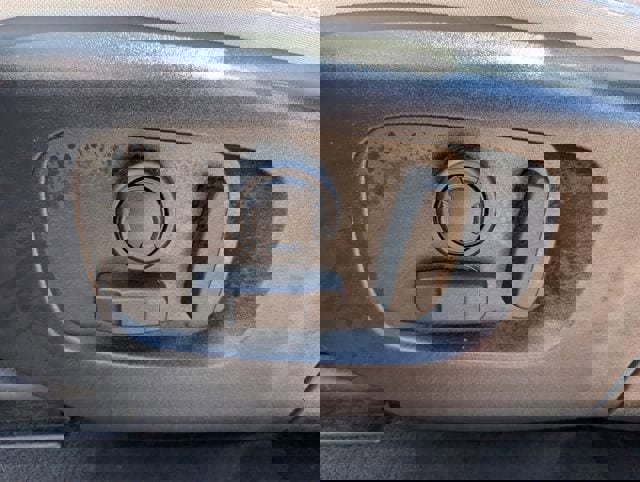 Used 2023 Land Rover Discovery Sport S image 25