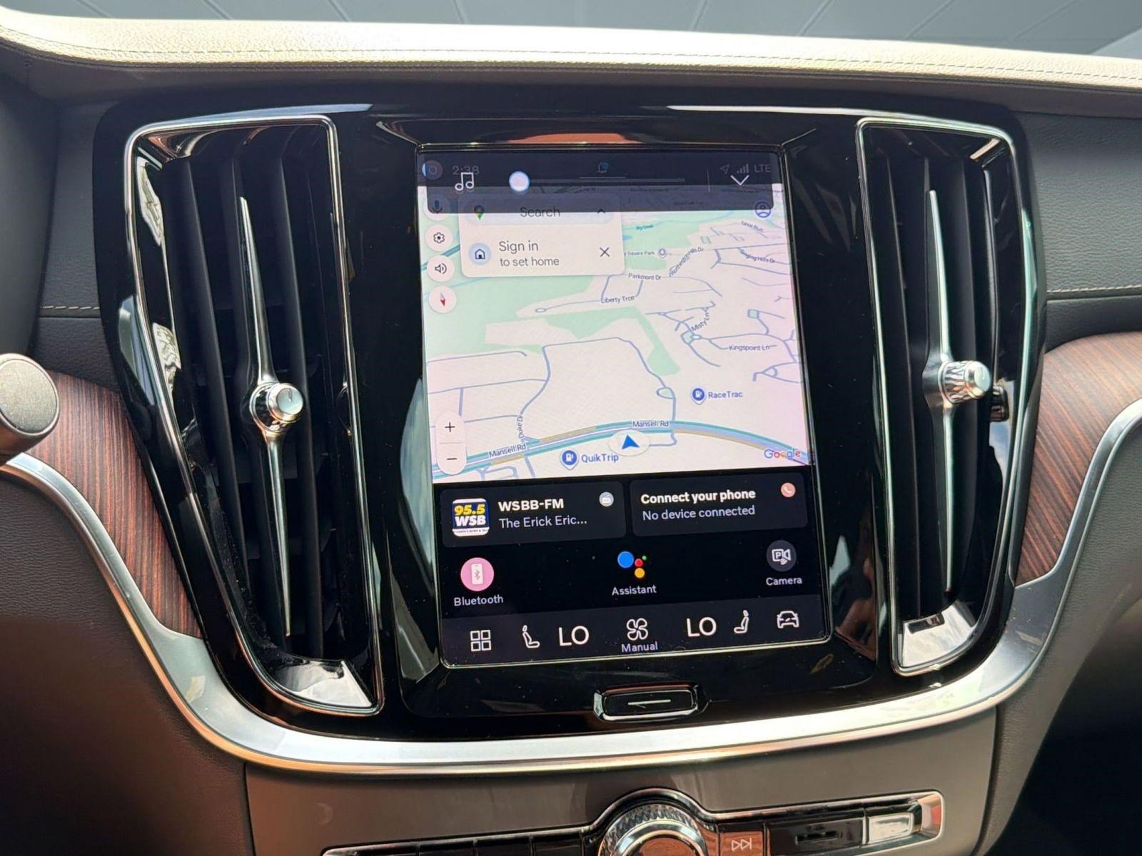 Used 2023 Volvo S60 B5 Ultimate w/ Protection Package Premier image 21