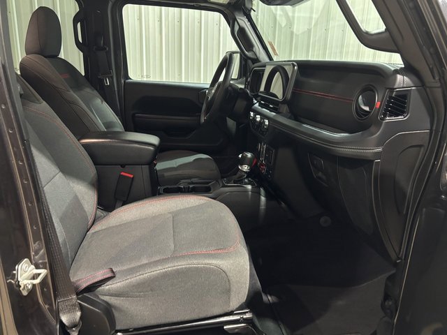 Used 2024 Jeep Wrangler Unlimited Rubicon w/ Convenience Group image 28