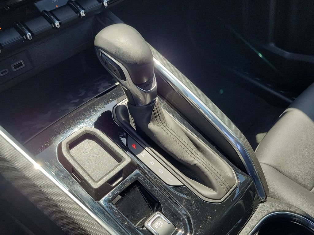 Used 2023 GMC Canyon Elevation w/ Elevation Premium Package image 15