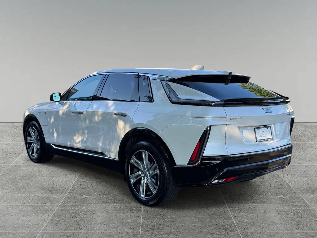 Used 2024 Cadillac Lyriq Tech w/ Driver Assist Package AWD/4WD image 12