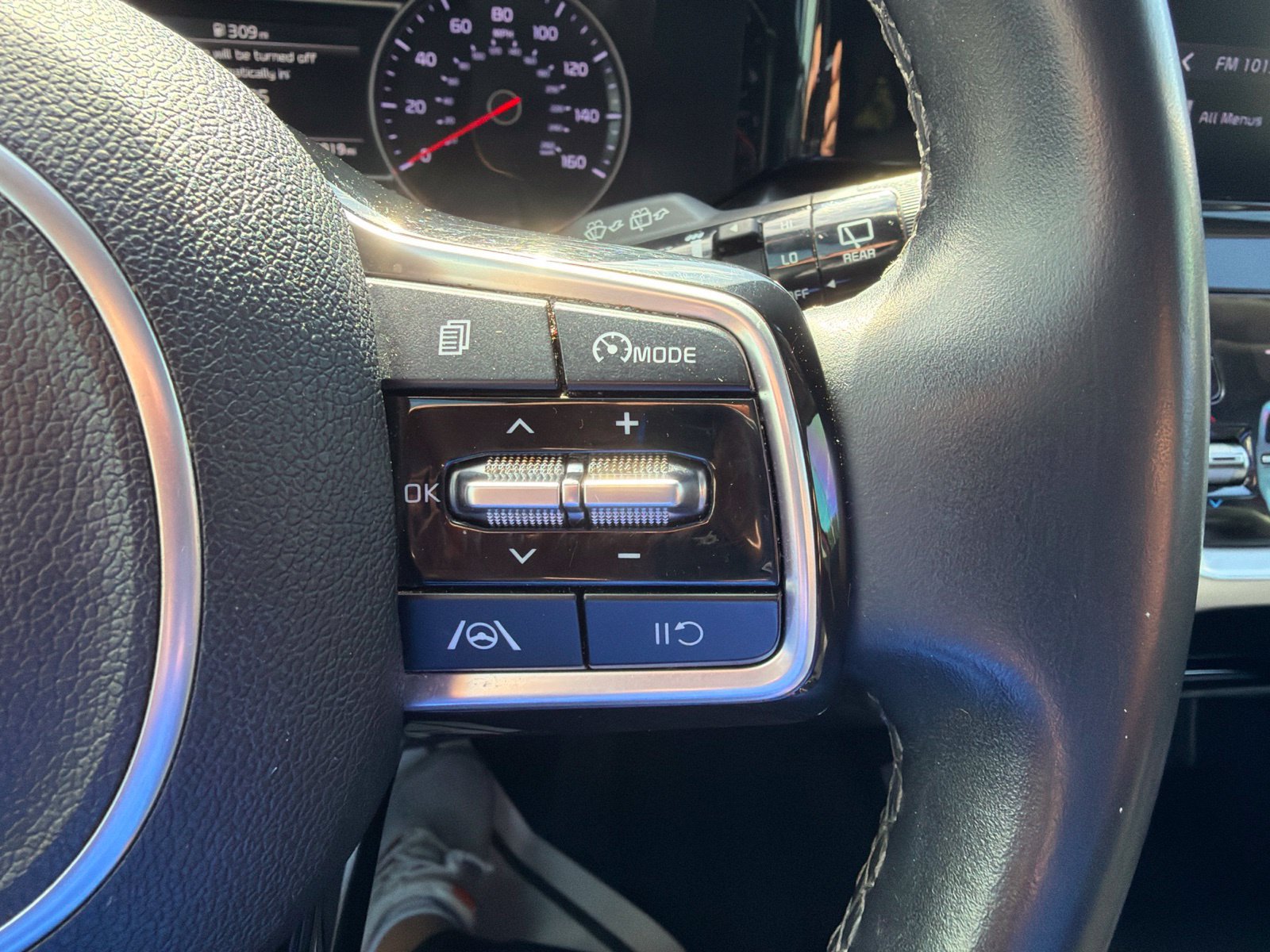 Used 2021 Kia Sorento S w/ Panoramic Sunroof Package AWD/4WD image 16