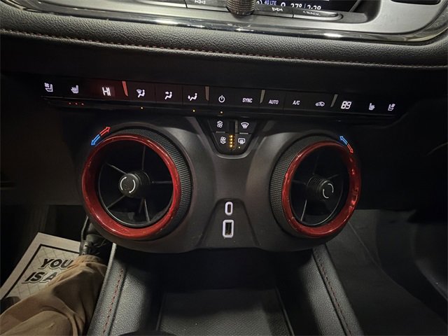 Certified 2021 Chevrolet Blazer RS w/ Enhanced Convenience Package image 19