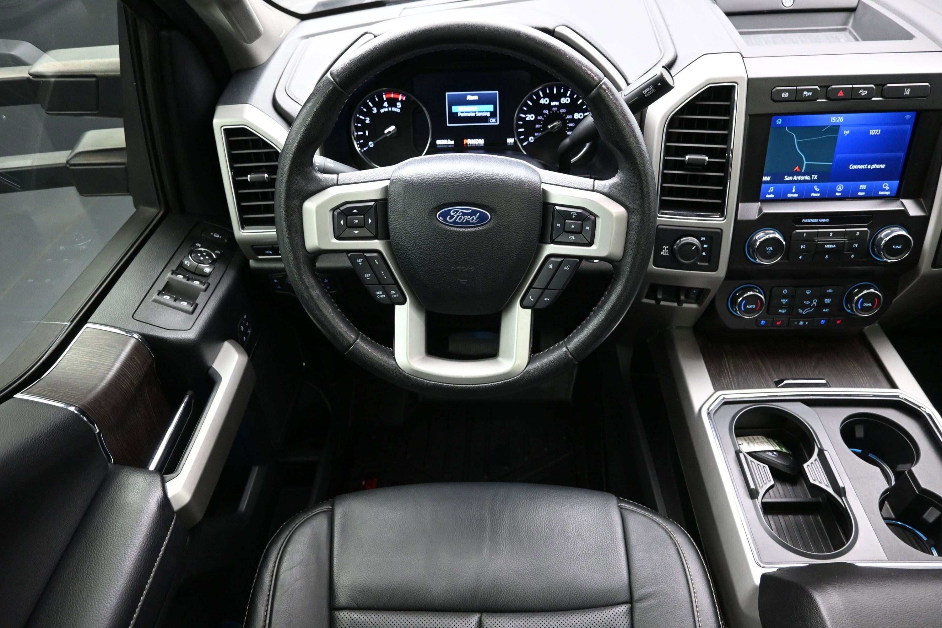 Used 2020 Ford F250 Lariat w/ Lariat Ultimate Package AWD/4WD image 26