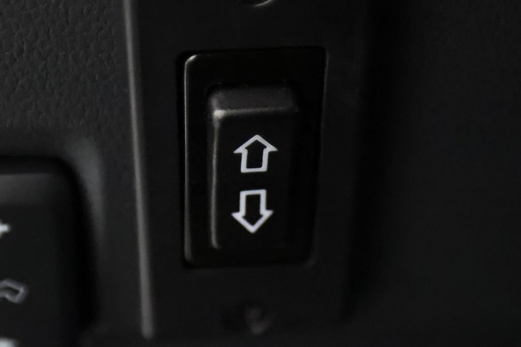 Used 2026 Ford F250 Lariat w/ Black Appearance Package AWD/4WD image 19
