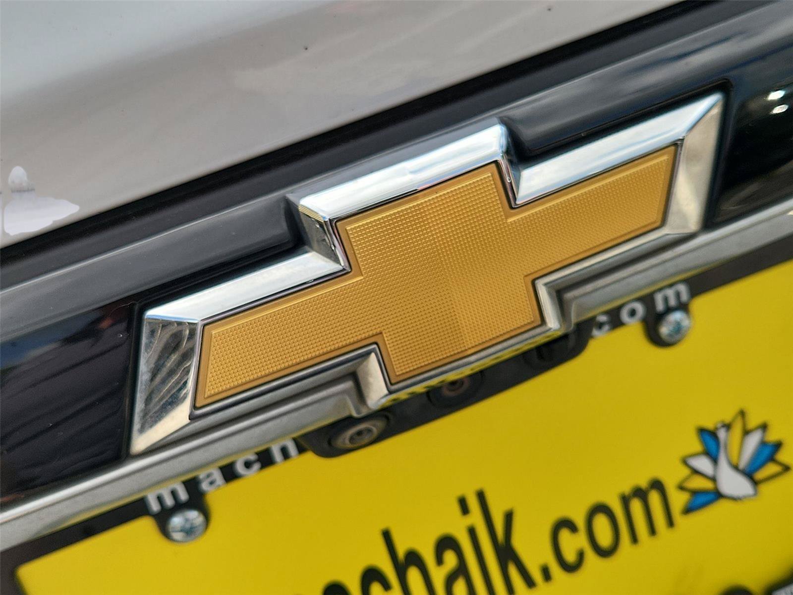 Used 2023 Chevrolet Traverse Premier AWD/4WD image 32