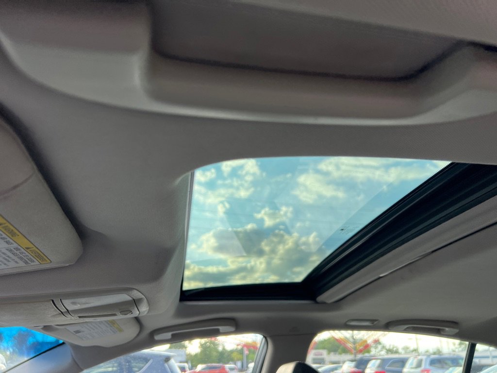 Used 2012 INFINITI G37 x w/ Premium Pkg image 38