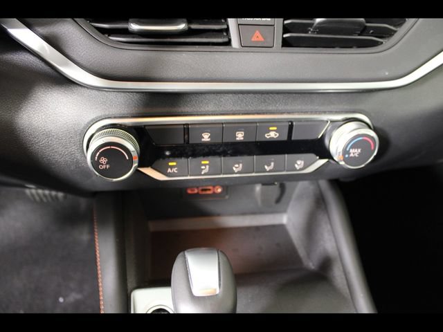 Used 2020 Nissan Altima 2.5 SR FWD image 25