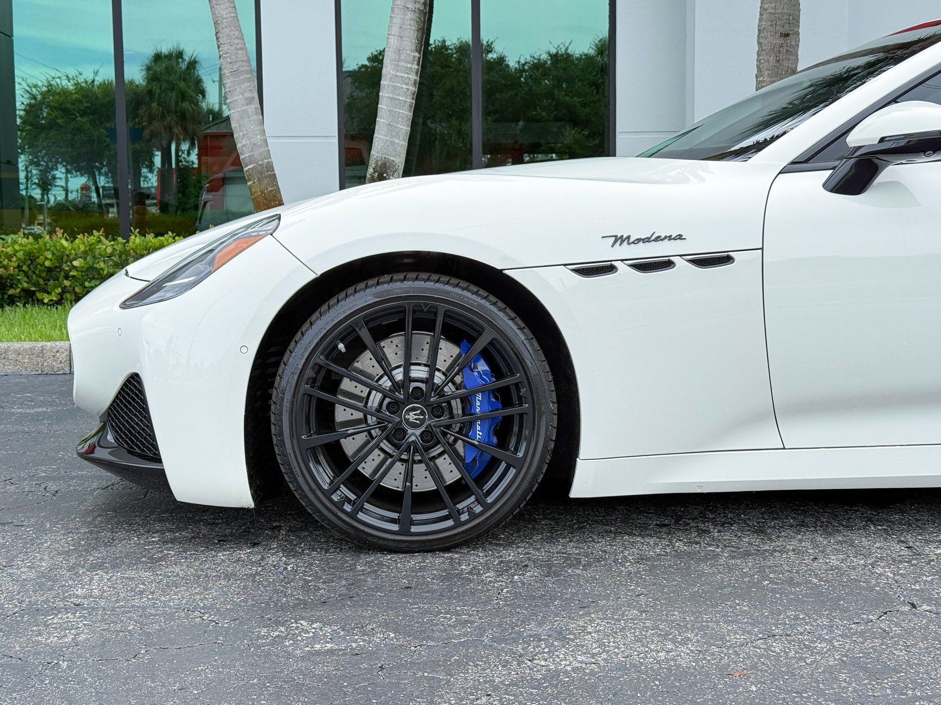 Used 2024 Maserati GranTurismo Modena AWD/4WD image 16