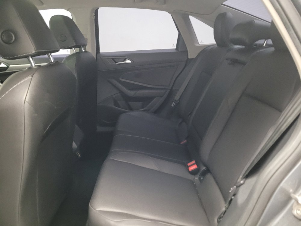 Used 2019 Volkswagen Jetta SE FWD image 18