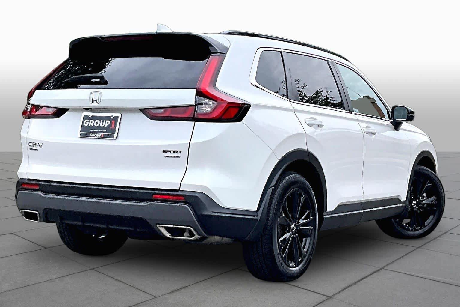 Used 2025 Honda CR-V Sport Touring image 13