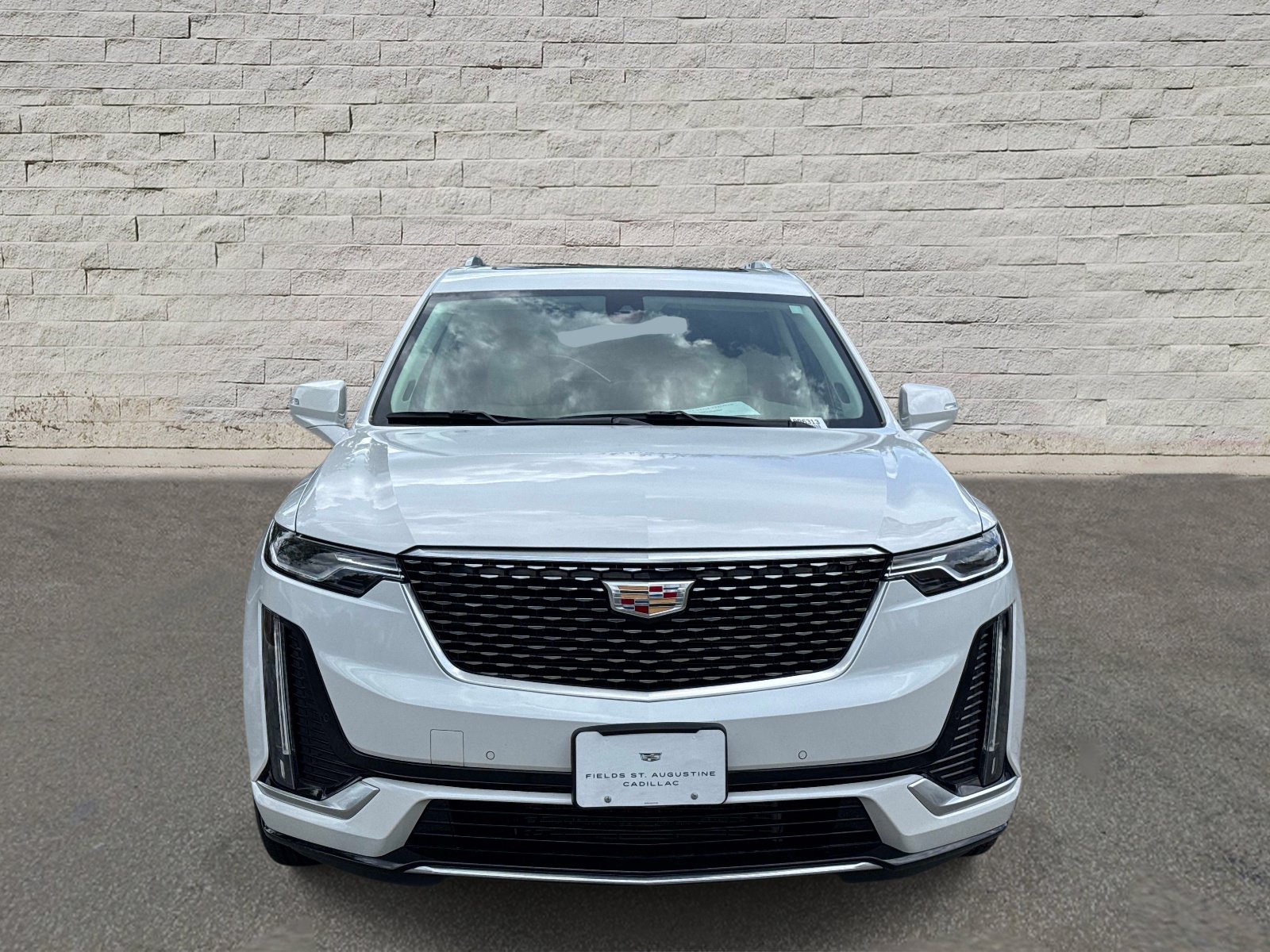 Used 2024 Cadillac XT6 Premium Luxury FWD image 7