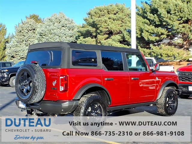 Used 2022 Ford Bronco Black Diamond image 6