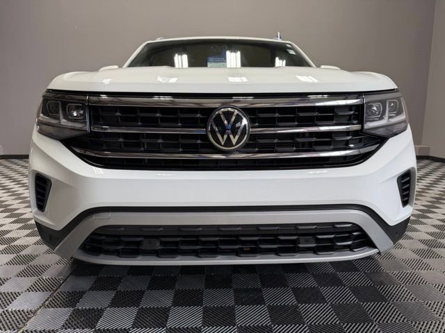 Used 2022 Volkswagen Atlas Cross Sport SE image 3