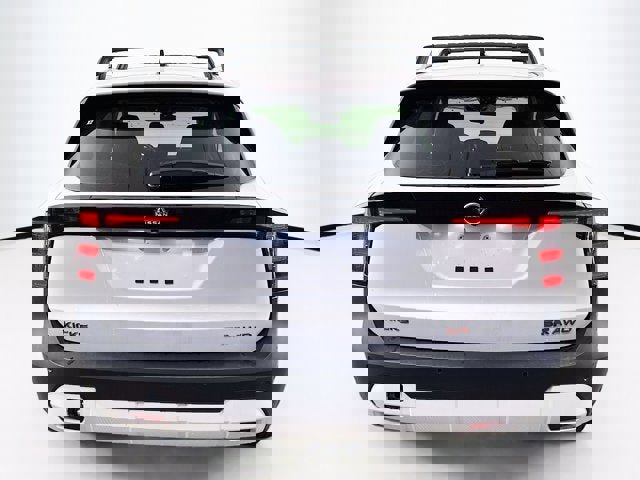 New 2026 Nissan Kicks SR w/ SR Premium Package image 6