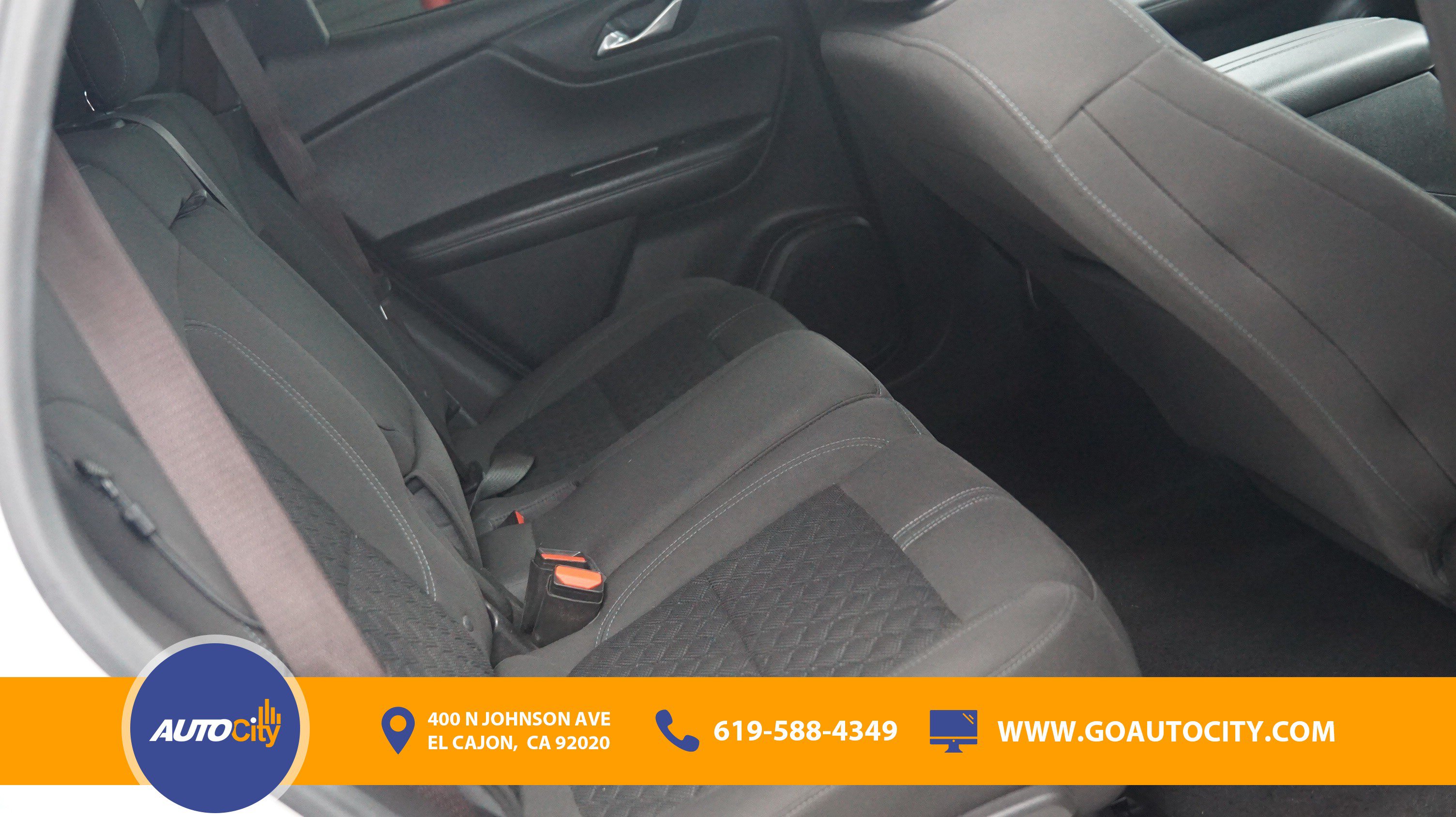 Used 2021 Chevrolet Blazer LT FWD image 13