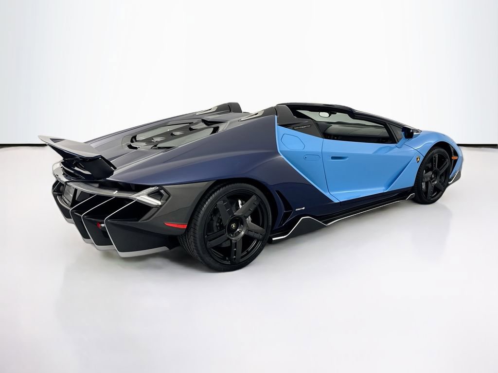 Used 2017 Lamborghini Centenario LP 770-4 image 5
