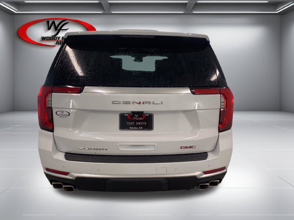 New 2026 GMC Yukon Denali w/ Denali Reserve Package AWD/4WD image 7