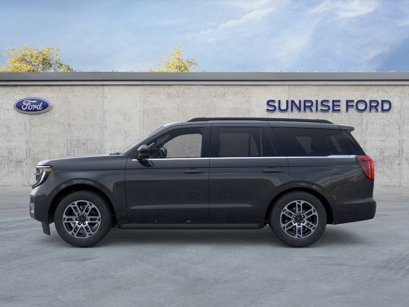 New 2025 Ford Expedition Active RWD image 3