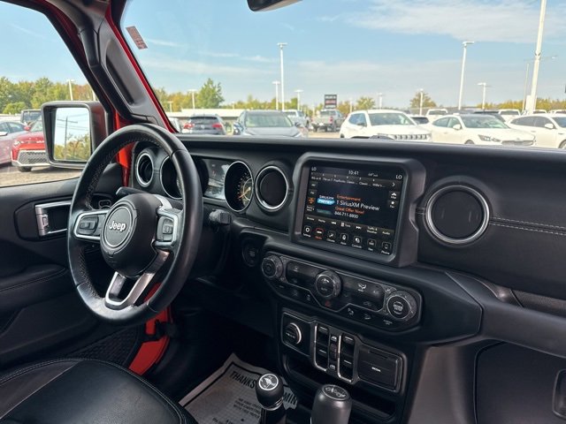 Used 2019 Jeep Wrangler Unlimited Sahara image 11