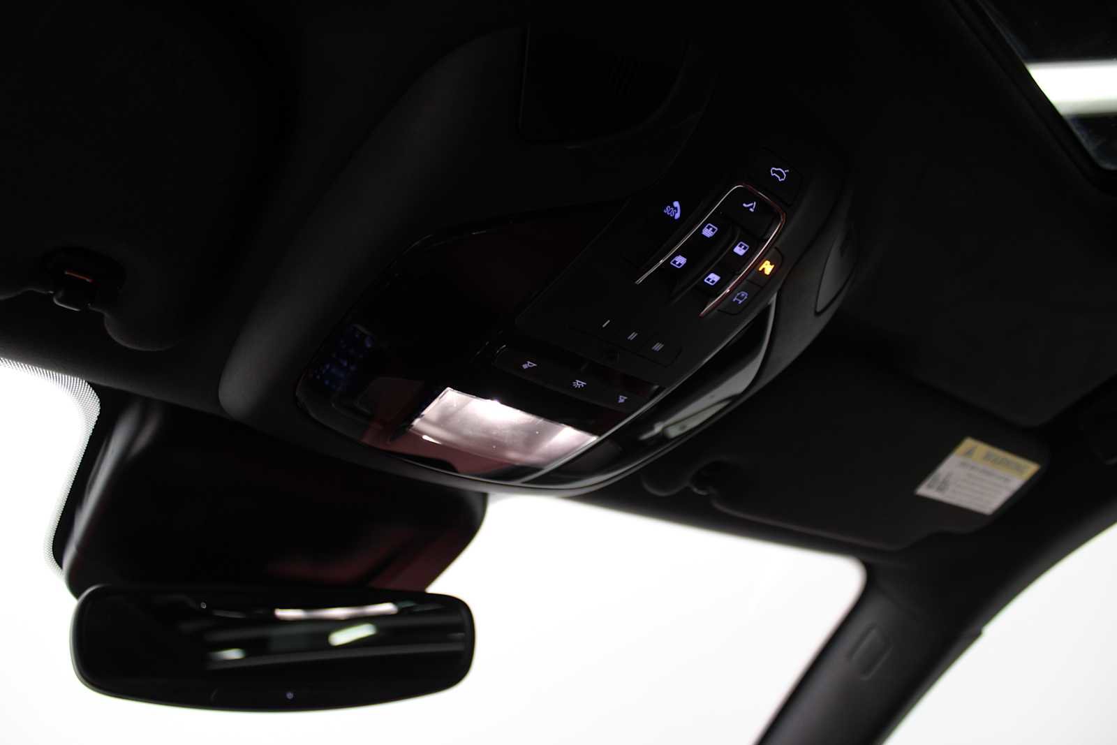 Used 2022 Maserati Levante GT image 23