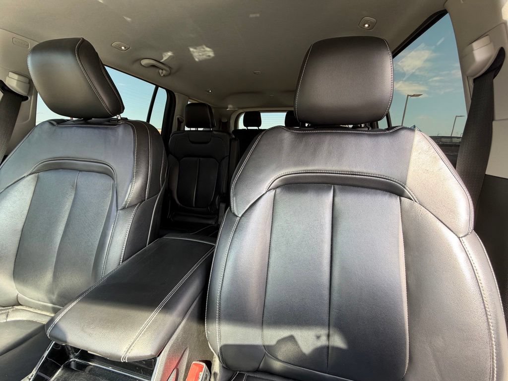 Used 2021 Jeep Grand Cherokee L Limited RWD image 14