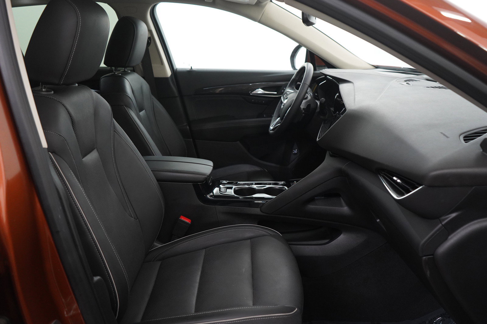 Used 2021 Buick Envision Essence image 10