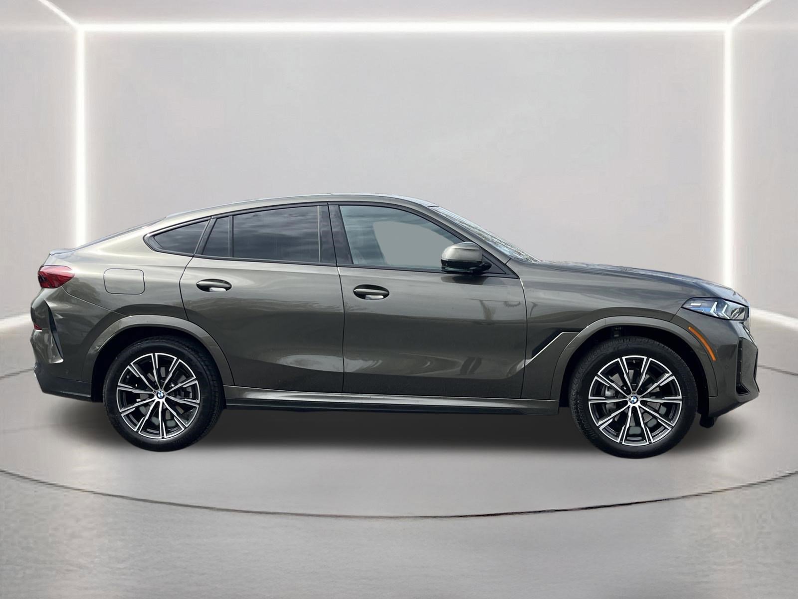 Used 2026 BMW X6 xDrive40i image 33