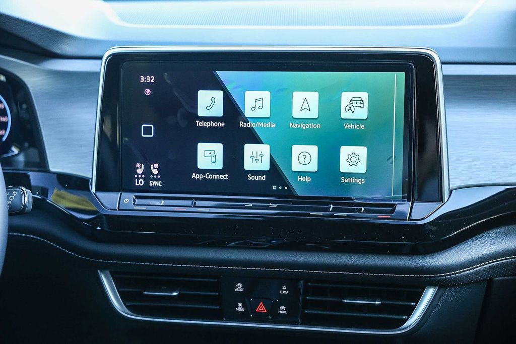 New 2026 Volkswagen Atlas Cross Sport SE image 24