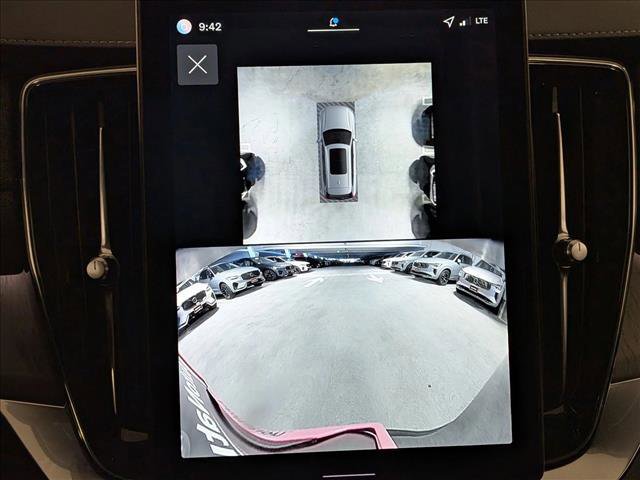 New 2026 Volvo XC90 B6 Ultra w/ Protection Package image 15