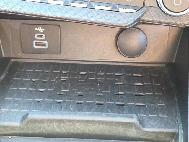 Certified 2024 Ford Mustang Premium image 27